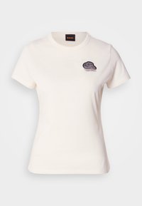Unselected, open white