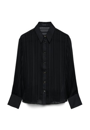 Blouse noire à manches longues boutonnée avec des rayures verticales, un col pointu et de larges poignets, en tissu transparent.