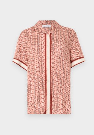 Short-sleeve shirt in coral with a geometric brown pattern, featuring a button front, collar, and contrasting striped accents on sleeves.