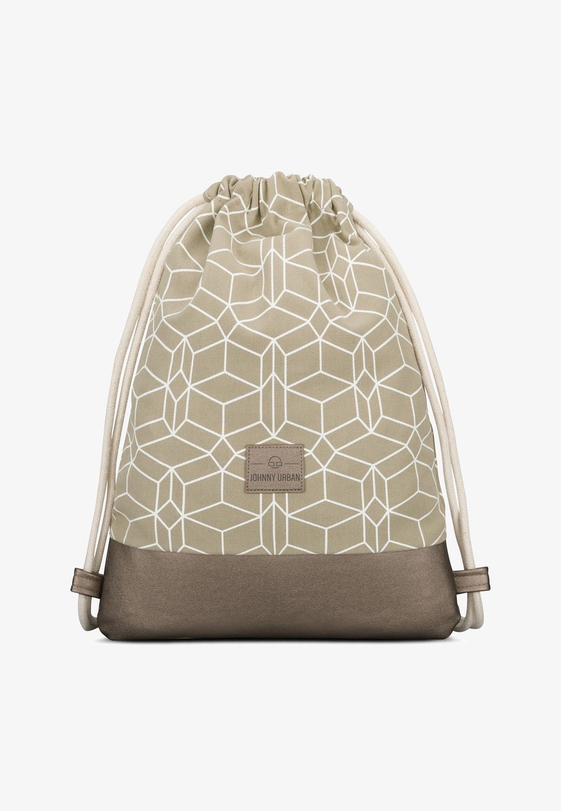 Sac à dos à cordon en beige avec un motif géométrique blanc, doté d'un fond marron et d'un patch logo pour le branding. Tissu en coton et texture lisse.