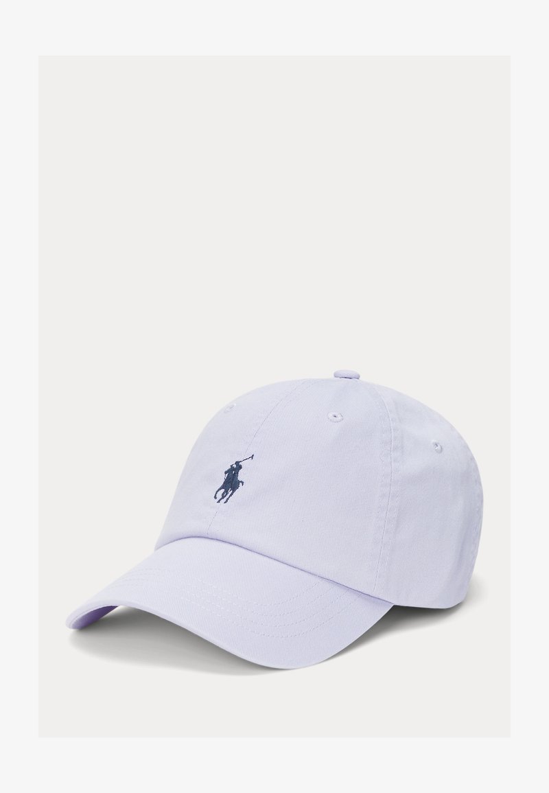 Svetlo sivovijoličasta bombažna kapa s strukturiranim robom, ki na sprednji strani vsebuje navy vezeno logotip polo igralca ter ventilacijske luknje na vrhu.