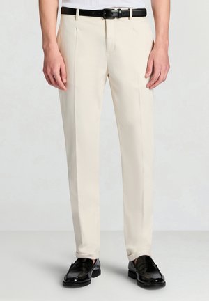 LUNGO TINTA UNITA - Pantalon classique - sabbia