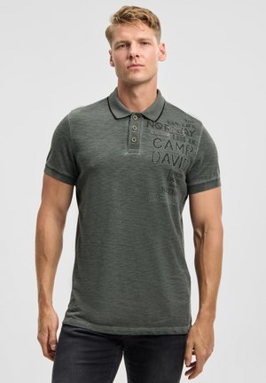 Camp David, CAMP DAVID POLOSHIRT MIT VINTAGE PRINTS - Poloshirt - dusty green