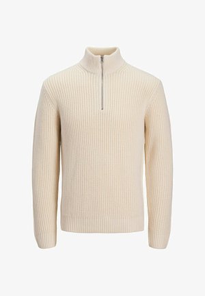 Suéter de punto beige con cuello alto y diseño de media cremallera. Presenta puños y dobladillo acanalados, mostrando un patrón texturizado en toda su extensión.