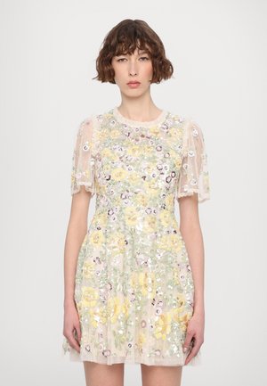 Needle & Thread ELINA ROSE SHORT SLEEVE MINI DRESS - Galajurk - cream