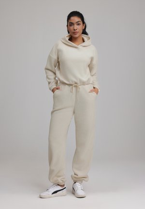 Trening - white