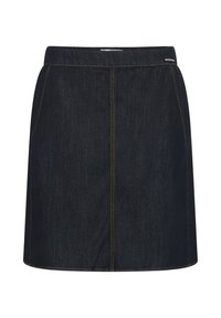 Jupe en denim bleu foncé à coupe droite, coutures orange visibles et petite étiquette de marque sur la ceinture élastique.
