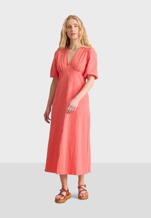 VALERIO - Shirt dress - coral