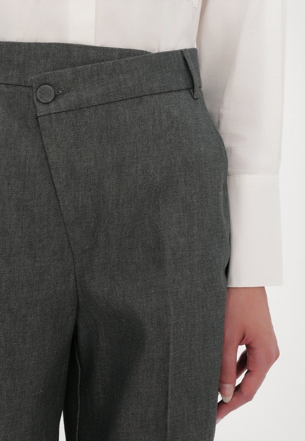 BIELLA - Trousers - grau2