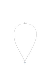 Collana in argento con una sottile catena e un unico pendente trasparente al centro, che mette in risalto un design semplice ed elegante.