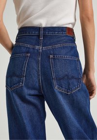 Pepe Jeans Džíny Relaxed Fit - blue-black denim