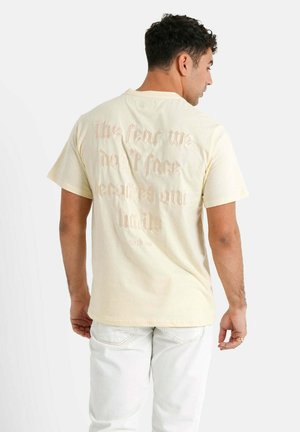 GOTHIC - T-shirt imprimé - beige