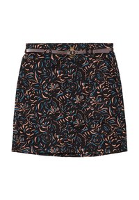 Blumengemusterter Rock mit schwarzem Hintergrund, der blaue und pfirsichfarbene Designs aufweist, einen braunen Gürtel mit einer runden Schnalle und Seitentaschen hat.