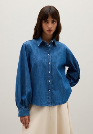 WITH CLASSIC COLLAR - Button-down blouse - denim blue