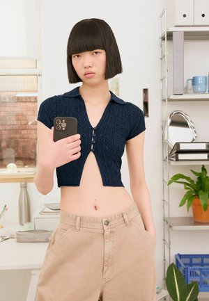 SHORT SLEEVE OPENWORK  - Vesta na kopčanje - dark blue