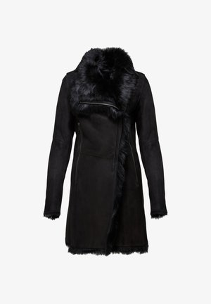 Schwarzer Wildledermantel mit einem Kragen und Besatz aus Kunstpelz. Verfügt über lange Ärmel, Reißverschlusstaschen vorne und ein einzigartiges asymmetrisches Design.