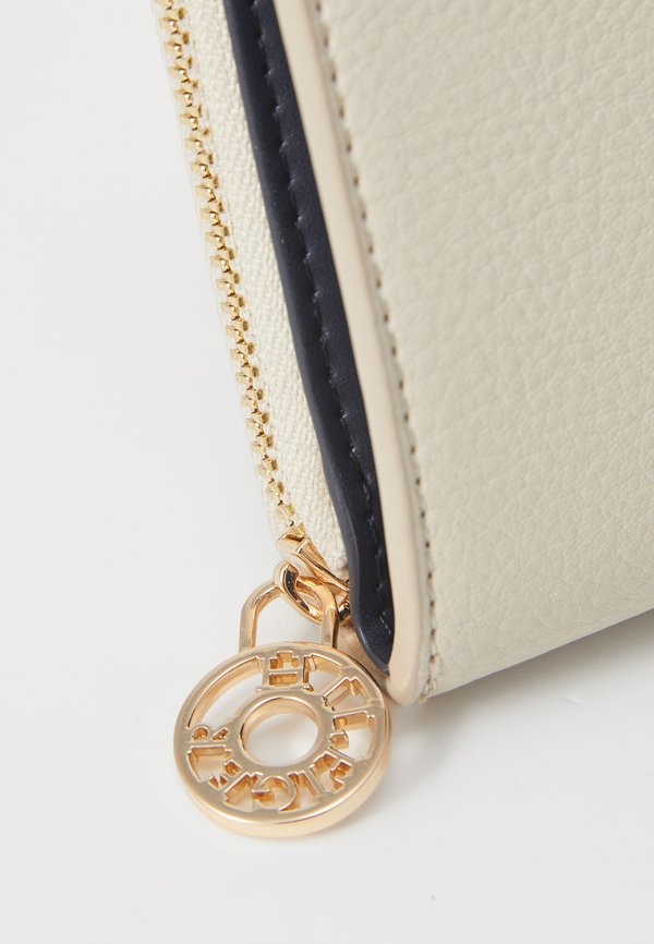 DISTINCT - Wallet - classic beige2