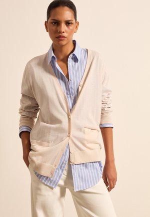 WITH V NECK - Strickjacke - baby pink