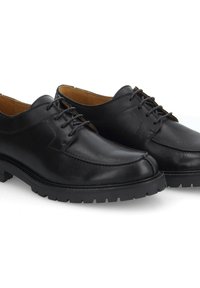 Chaussures noires en cuir avec une finition lisse, bout rond et design à lacets. Elles disposent d'une semelle en caoutchouc robuste avec un motif texturé pour l'adhérence.