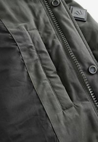 Next REGULAR FIT SIGNATURE LONGLINE - Vinterfrakke - khaki green