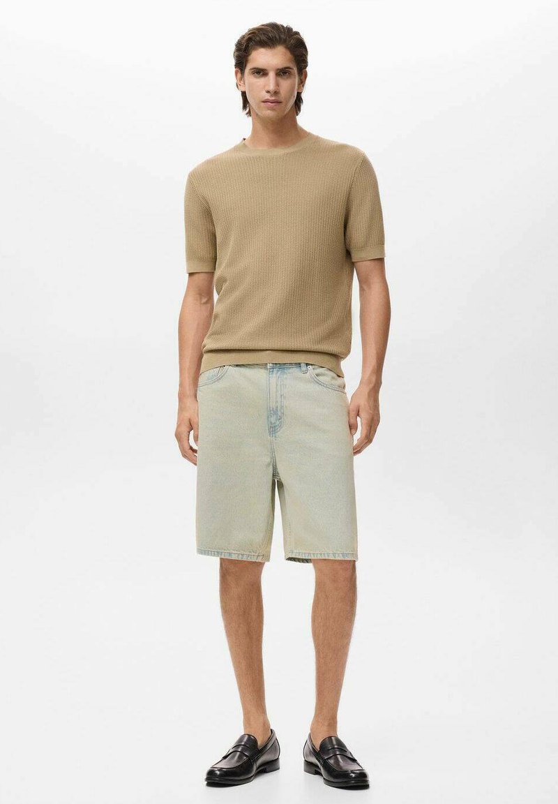 Mango BERMUDA - Short en jean - light blue