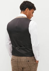 Next Vestă costum - brown