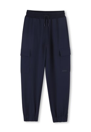 Pantalon de jogging bleu marine avec poignets élastiques, taille à cordon et poches cargo, avec un discret logo "BOSS" sur la poche droite.