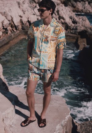 Next, REGULAR FIT - PRINT SHORT SLEEVE SHIRT . - Hemd - multi fanta