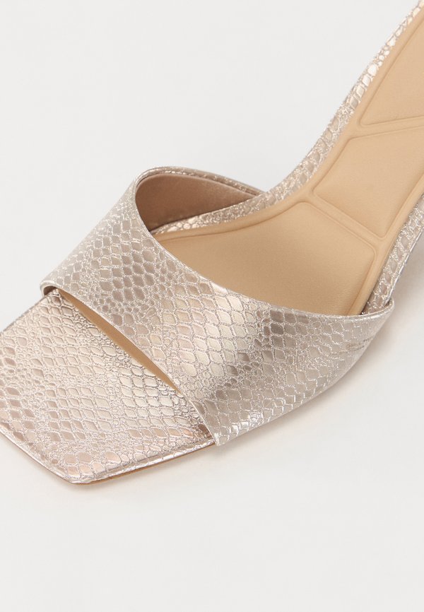 ALATHIA - Heeled mules2
