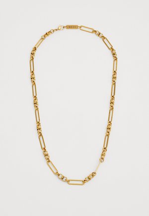 Złoty naszyjnik z łańcuszka, składający się z naprzemiennych prostokątnych i okrągłych ogniw o teksturowanym wykończeniu, zabezpieczony zapięciem typu lobster.