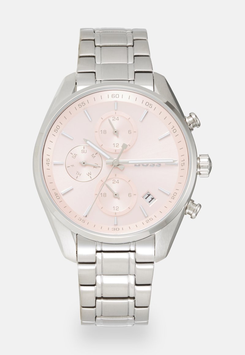 Relógio em aço inoxidável com mostrador rosa, números árabes, três submostradores e indicação de data; bracelete de metal polido com fecho seguro.