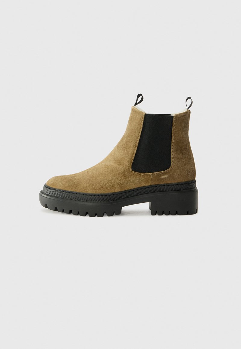 Pollini Enkelkaarsjes camel Pollini Enkelkaarsjes camel