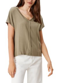 s.Oliver MET EEN LOOSE FIT - T-shirt print - dusty olive
