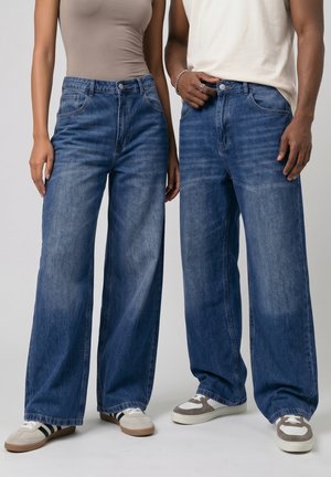 YOURTURN UNISEX - Vrećaste traperice - blue denim