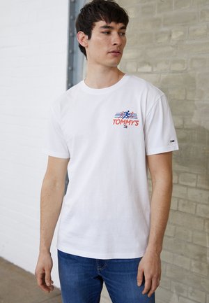 SPORTS CLUB TEE UNISEX - Print T-shirt - white