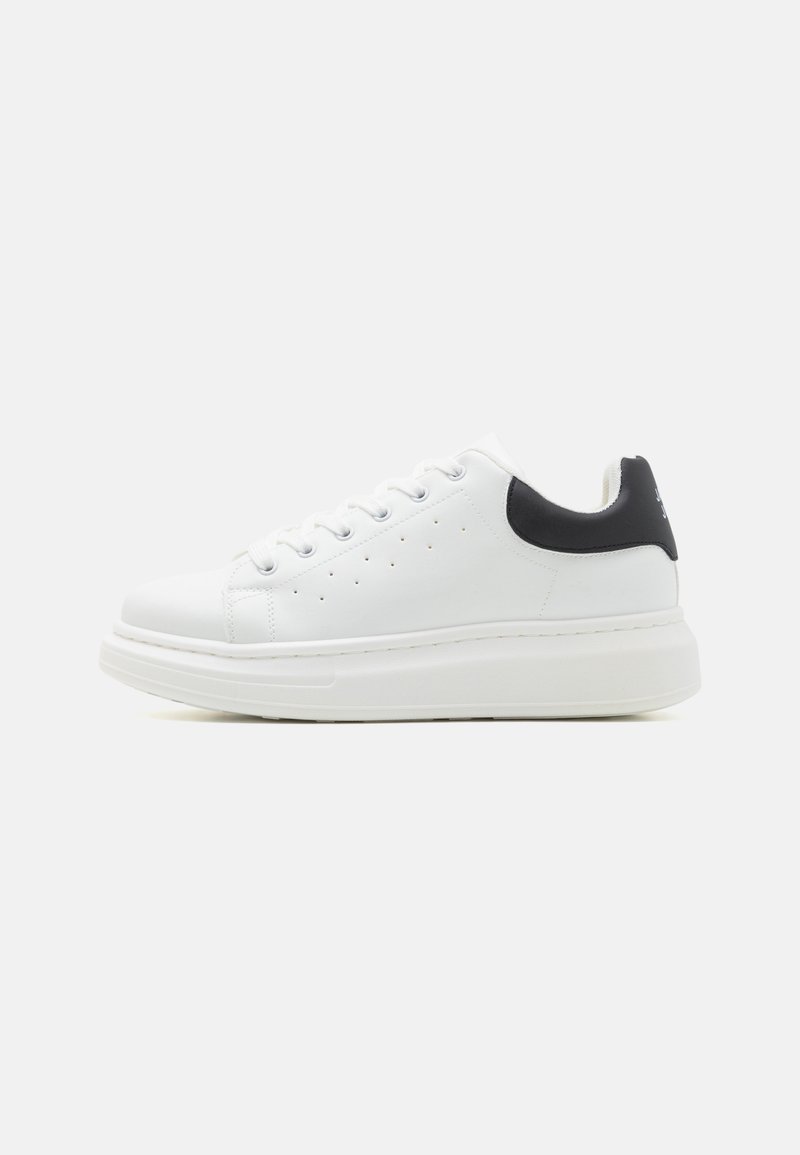 Jack & Jones JFWBOLTON - Sportbačiai - white