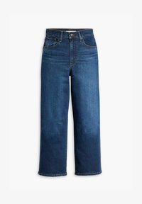 Seleccionado, winter evening