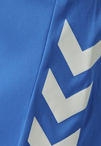 Hummel PROMO SET - Shorts - diva blue