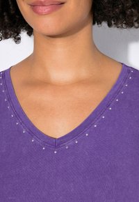 Angel of Style Triko s potiskem - violet