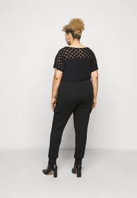 Kaffe Curve KCSINE PANTS - Pantaloni cargo - black deep
