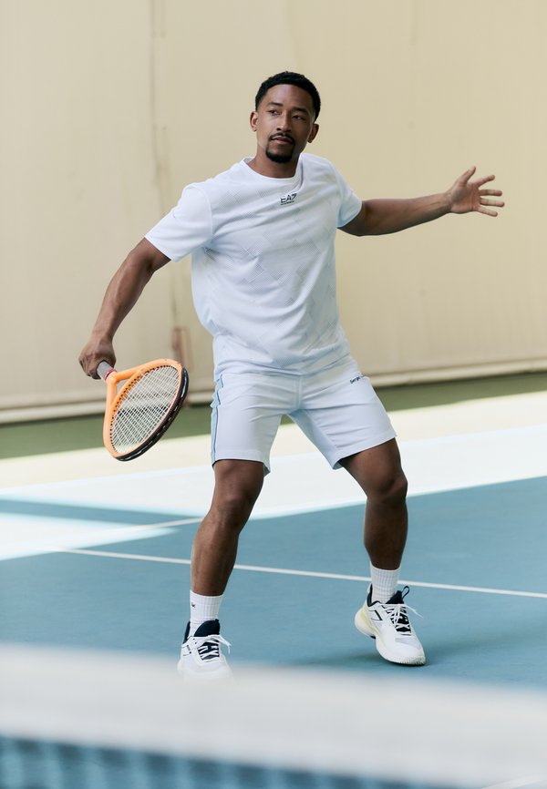 TENNIS PRO TEE GRAPHIC - Sports T-shirt3