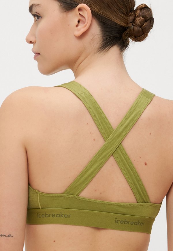 WOMEN COOL LITE RACERBACK BRA - Light support sports bra - olive2