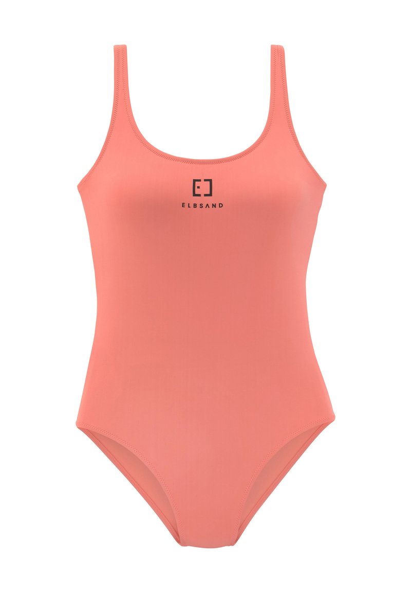 Einteiliger Badeanzug in Koralle, mit breiten Trägern, einem runden Ausschnitt und einem schwarzen Logo. Glattes, elastisches Material mit minimaler Detailgestaltung.