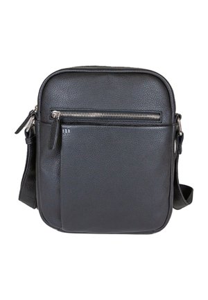 Borsa a tracolla in pelle nera con superficie texturizzata, forma rettangolare, tasca anteriore con zip, tracolla regolabile e accessori in tonalità argento.