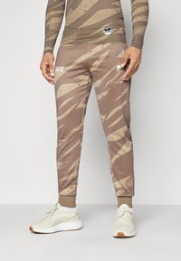Venum UFC FIGHT WEEK JOGGERS - Dresside alumine osa - desert camo