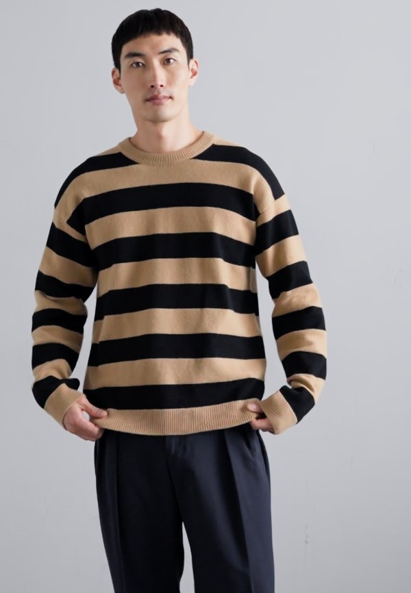 SWEATER CREW NECK - Jumper2