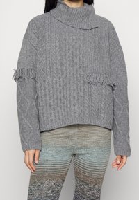 WEEKEND MaxMara Sweter