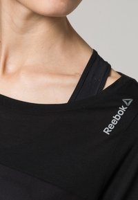 Reebok Långärmad tröja - black