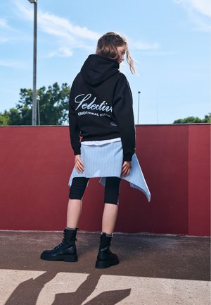 PULL&BEAR, GRAPHIC PRINT - HOODIE - Sweat à capuche - black