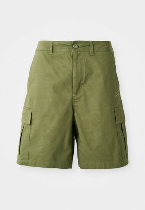 CLUB - Shorts - medium olive